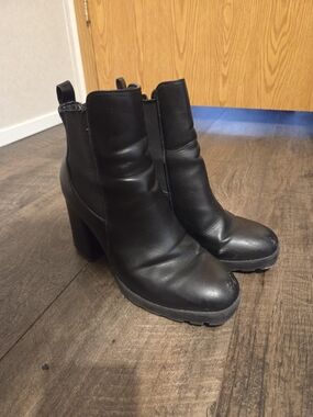 MIA Black Ankle Booties